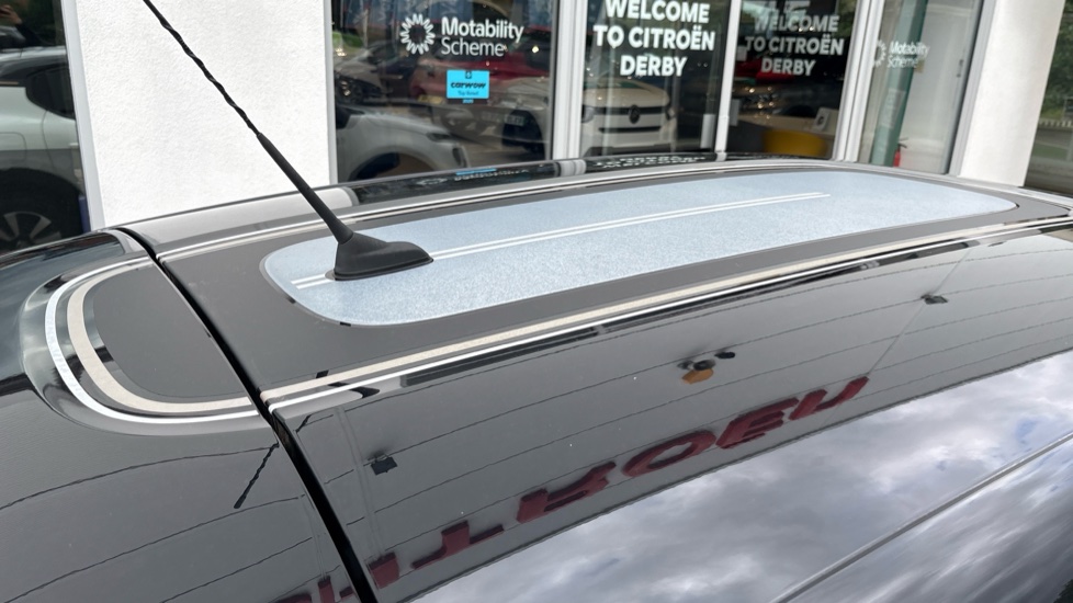 Citroen C3 1.2 PureTech C-Series Edition 5dr Petrol Hatchback - Image 31