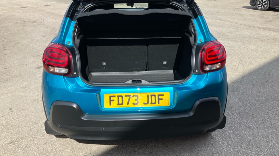 Citroen C3 1.2 PureTech 110 Plus 5dr EAT6 Petrol Hatchback - Image 4