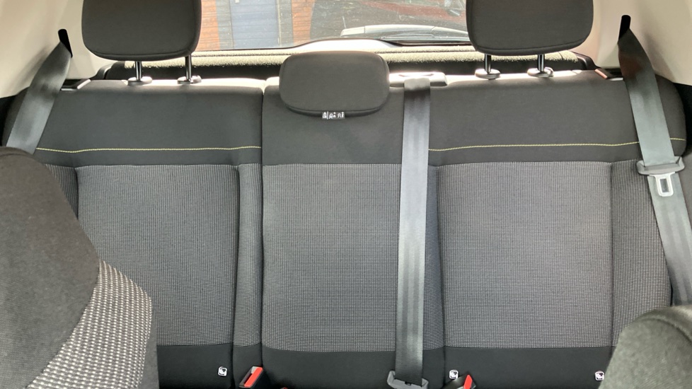 Citroen C3 1.2 PureTech 110 Plus 5dr EAT6 Petrol Hatchback - Image 15