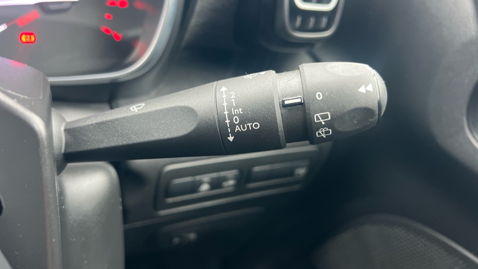 Citroen C3 Aircross 1.2 PureTech 110 Shine Plus 5dr Petrol Hatchback - Image 25