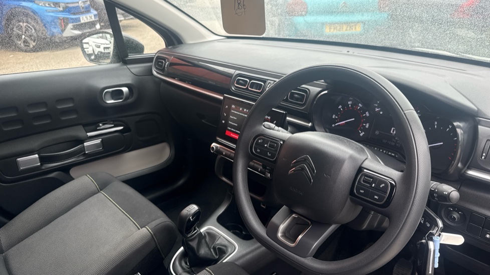 Citroen C3 1.2 PureTech Plus 5dr Petrol Hatchback - Image 11