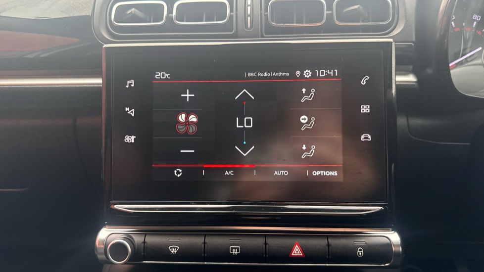 Citroen C3 1.2 PureTech Plus 5dr Petrol Hatchback - Image 21