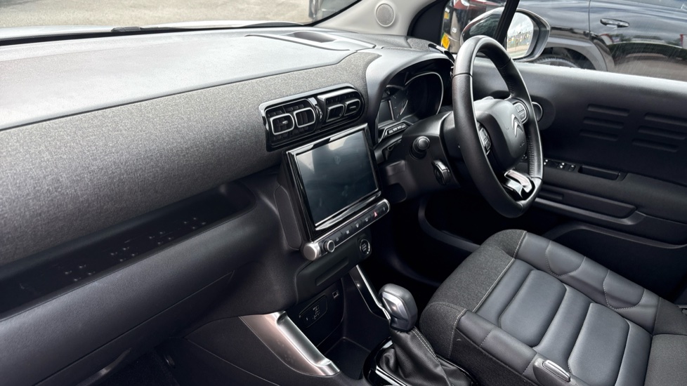 Citroen C3 Aircross 1.2 PureTech 130 Max 5dr EAT6 Petrol Hatchback - Image 9