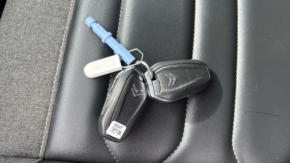 Citroen C3 Aircross 1.2 PureTech 130 Max 5dr EAT6 Petrol Hatchback - Image 20