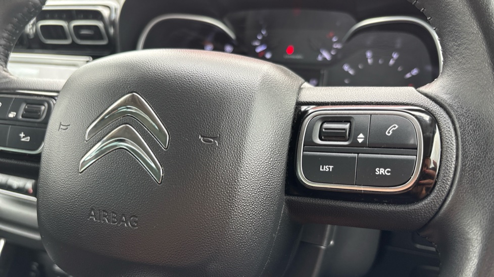 Citroen C3 Aircross 1.2 PureTech 130 Max 5dr EAT6 Petrol Hatchback - Image 29