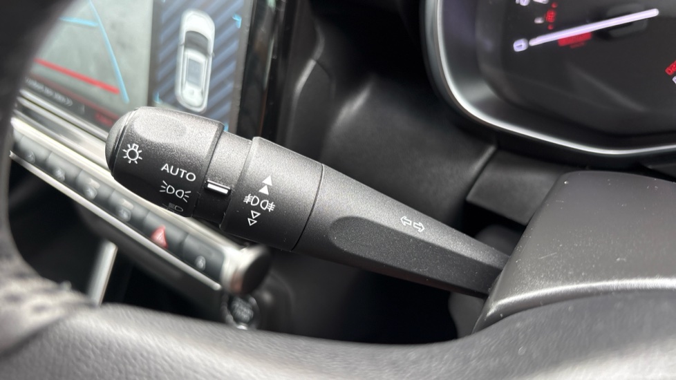 Citroen C3 Aircross 1.2 PureTech 130 Max 5dr EAT6 Petrol Hatchback - Image 31