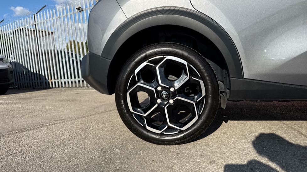 Citroen C3 1.2 Turbo Plus 5dr Petrol Hatchback - Image 7
