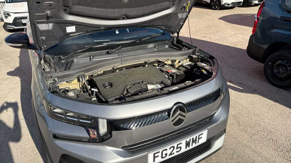 Citroen C3 1.2 Turbo Plus 5dr Petrol Hatchback - Image 8
