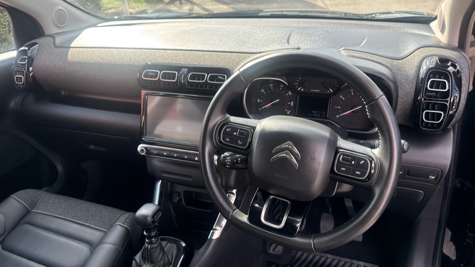 Citroen C3 Aircross 1.2 PureTech 110 Shine Plus 5dr Petrol Hatchback - Image 10