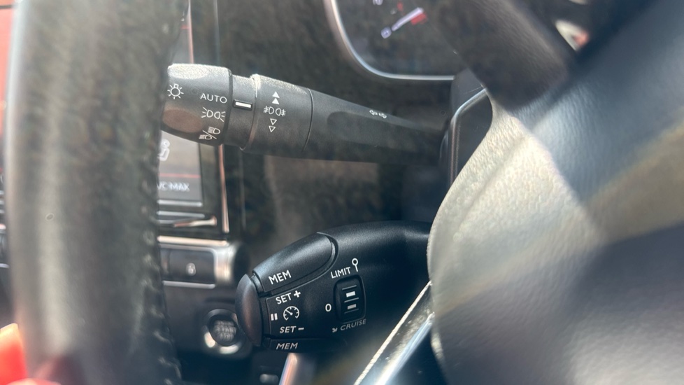 Citroen C3 Aircross 1.2 PureTech 110 Shine Plus 5dr Petrol Hatchback - Image 24