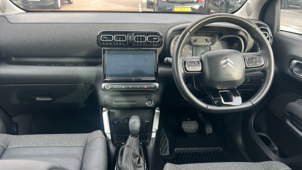 Citroen C3 Aircross 1.2 PureTech 130 Shine Plus 5dr EAT6 Petrol Hatchback - Image 10