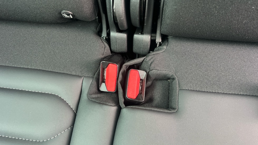 Citroen C3 Aircross 1.2 PureTech 130 Shine Plus 5dr EAT6 Petrol Hatchback - Image 17