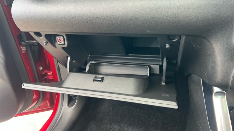 Citroen C3 Aircross 1.2 PureTech 130 Shine Plus 5dr EAT6 Petrol Hatchback - Image 19