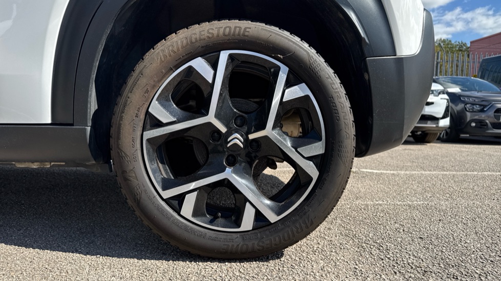 Citroen C3 Aircross 1.2 PureTech 110 Shine Plus 5dr Petrol Hatchback - Image 7