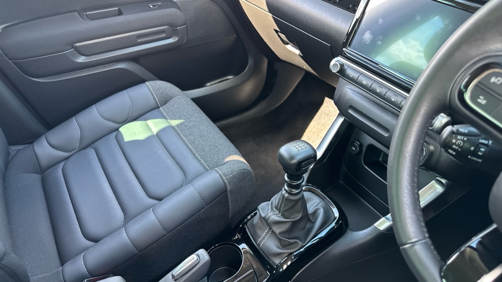 Citroen C3 Aircross 1.2 PureTech 110 Shine Plus 5dr Petrol Hatchback - Image 13