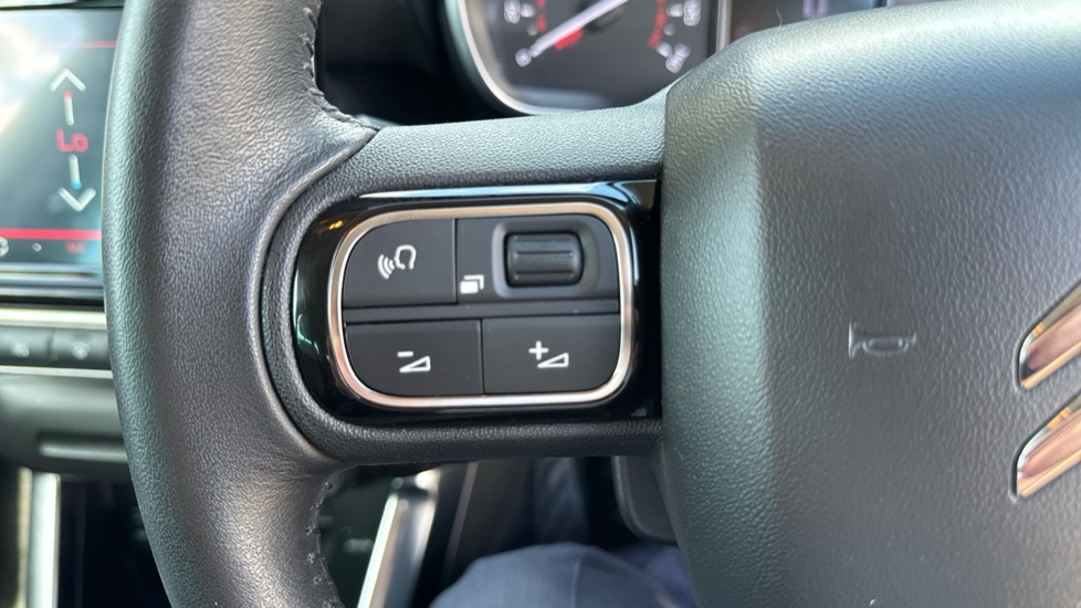 Citroen C3 Aircross 1.2 PureTech 110 Shine Plus 5dr Petrol Hatchback - Image 21