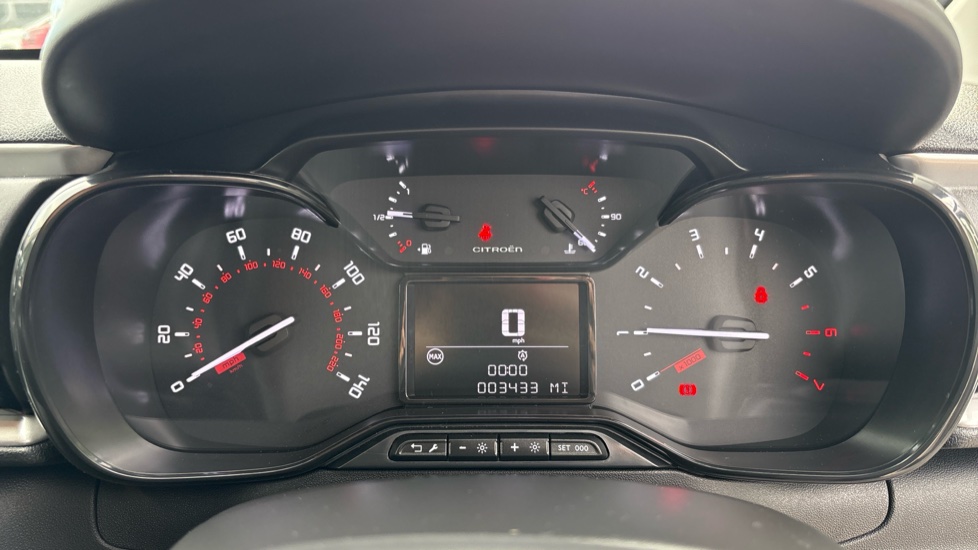 Citroen C3 1.2 PureTech Plus 5dr Petrol Hatchback - Image 18