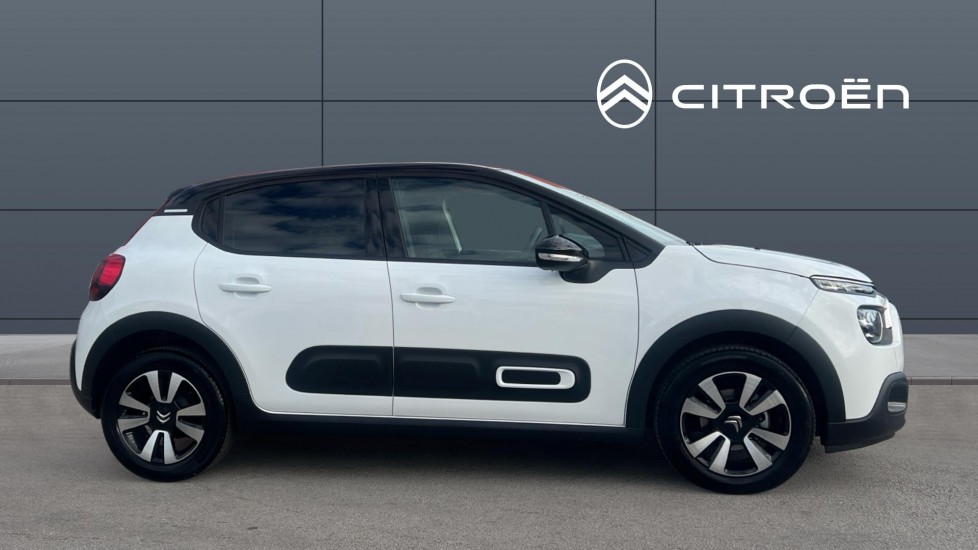 Citroen C3 1.2 PureTech Plus 5dr Petrol Hatchback - Image 5
