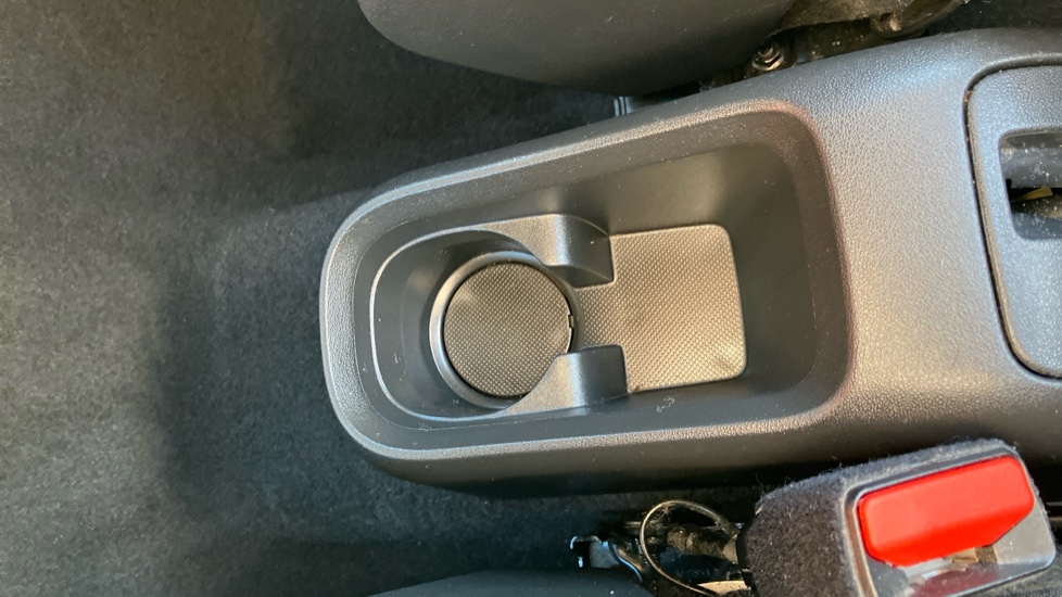 Citroen C3 1.2 PureTech Shine 5dr Petrol Hatchback - Image 30