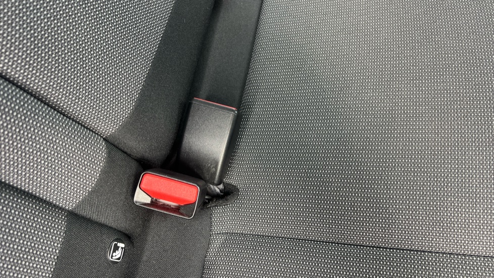 Citroen C3 1.2 PureTech C-Series Edition 5dr Petrol Hatchback - Image 17