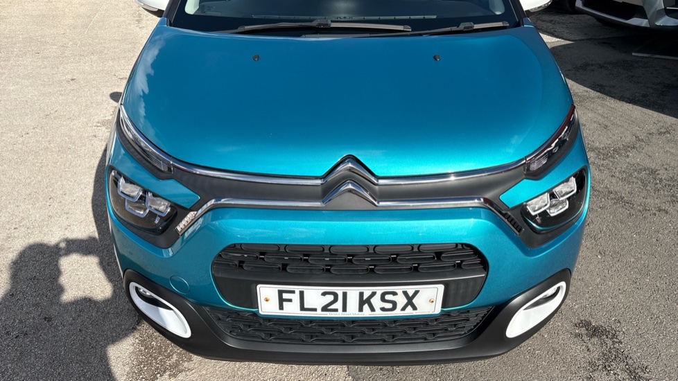 Citroen C3 1.2 PureTech Shine Plus 5dr Petrol Hatchback - Image 8