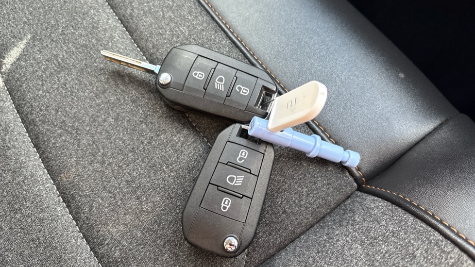Citroen C3 1.2 PureTech Shine Plus 5dr Petrol Hatchback - Image 20