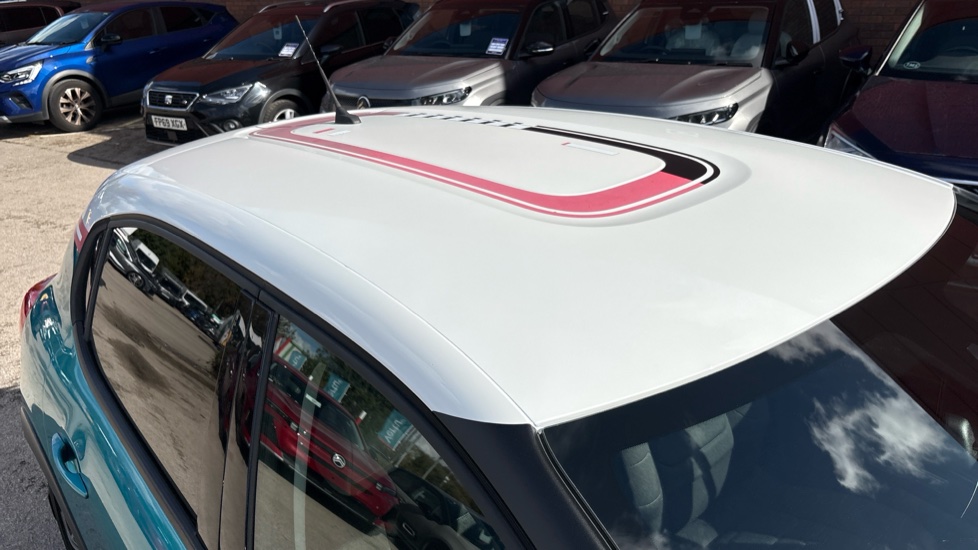 Citroen C3 1.2 PureTech Shine Plus 5dr Petrol Hatchback - Image 36