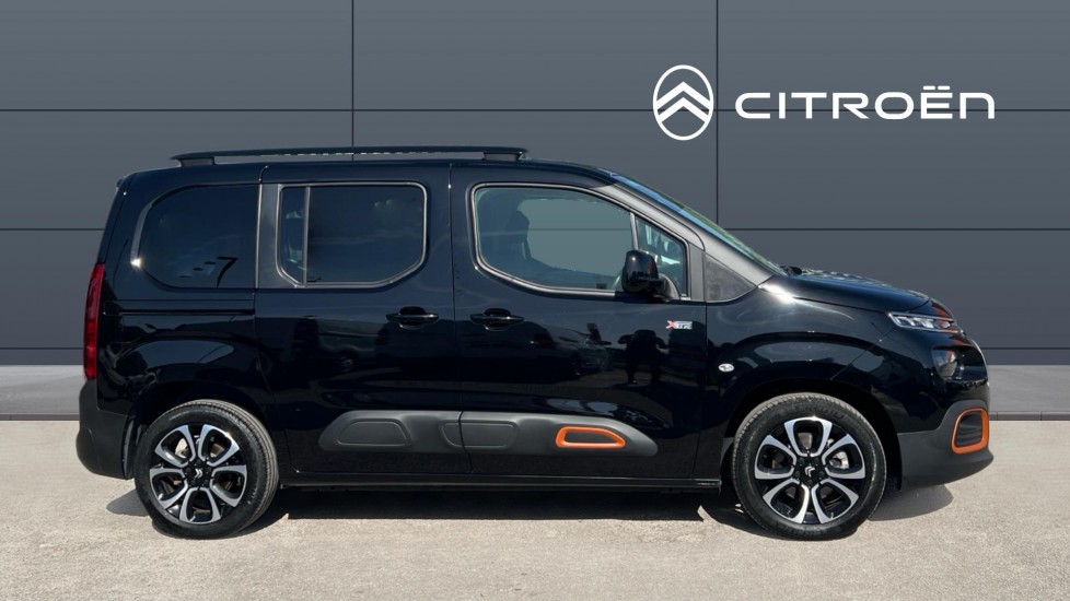 Citroen Berlingo 100kW Flair XTR M 50kWh 5dr Auto Electric Estate - Image 5