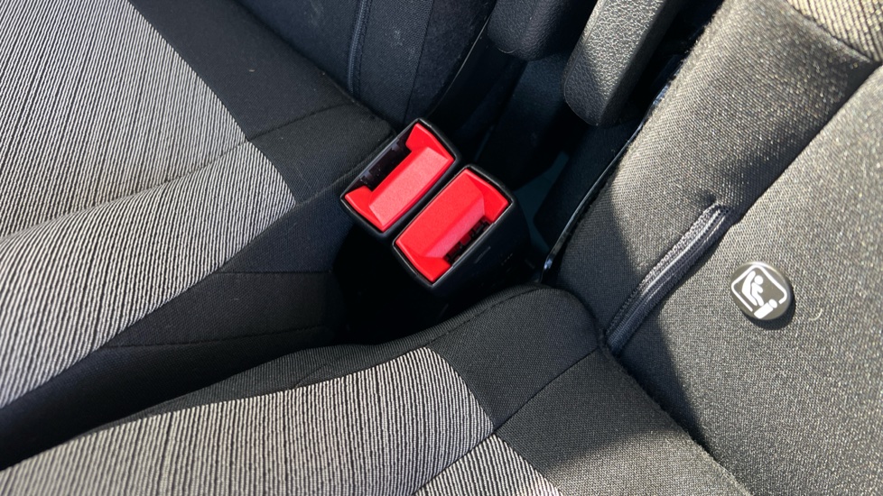 Citroen Berlingo 100kW Flair XTR M 50kWh 5dr Auto Electric Estate - Image 17