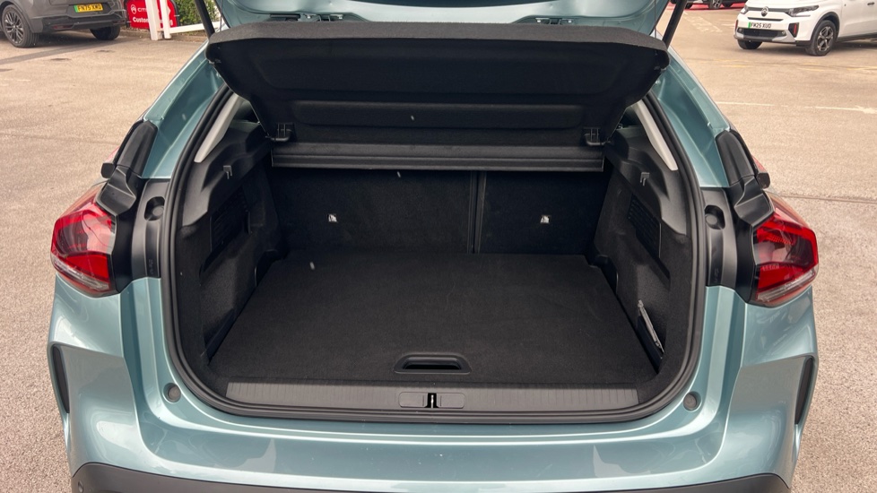 Citroen C4 1.2 PureTech [130] Plus 5dr Auto Petrol Hatchback - Image 4
