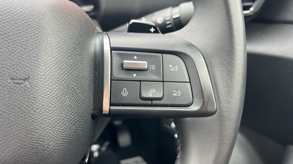 Citroen C4 1.2 PureTech [130] Plus 5dr Auto Petrol Hatchback - Image 22