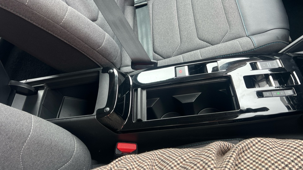 Citroen C4 1.2 PureTech [130] Plus 5dr Auto Petrol Hatchback - Image 35