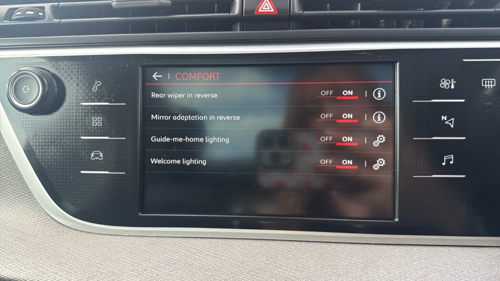 Citroen C4 Space Tourer 1.5 BlueHDi 130 Flair 5dr Diesel Estate - Image 29