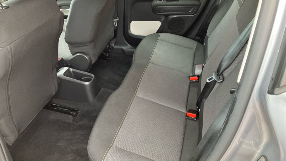 Citroen C3 1.2 PureTech Shine 5dr Petrol Hatchback - Image 16