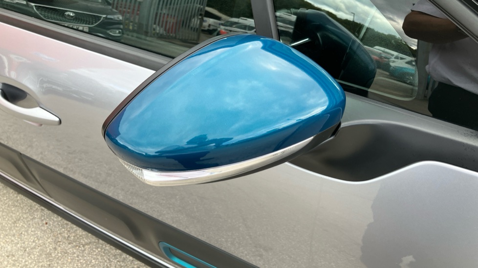 Citroen C3 1.2 PureTech Shine 5dr Petrol Hatchback - Image 23