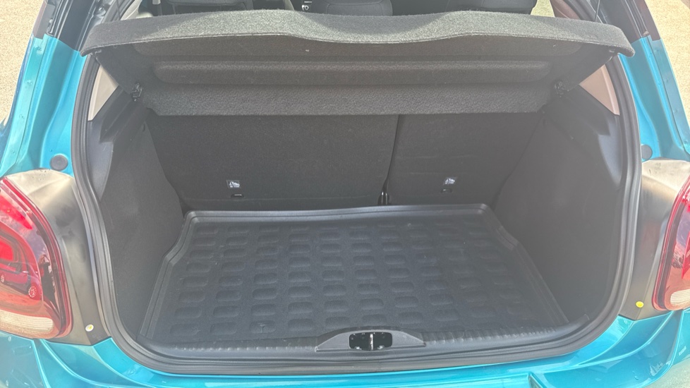 Citroen C3 1.2 PureTech 110 Shine Plus 5dr Petrol Hatchback - Image 4