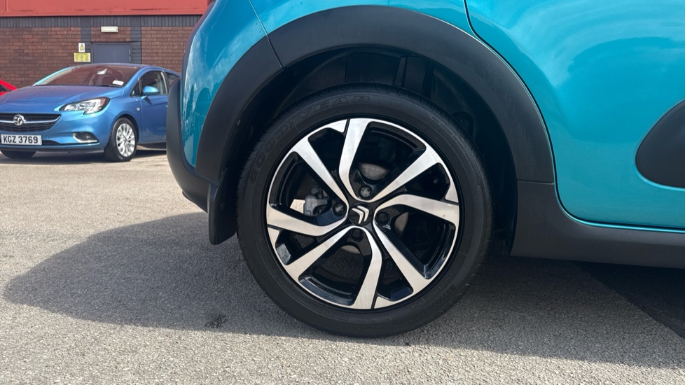 Citroen C3 1.2 PureTech 110 Shine Plus 5dr Petrol Hatchback - Image 7
