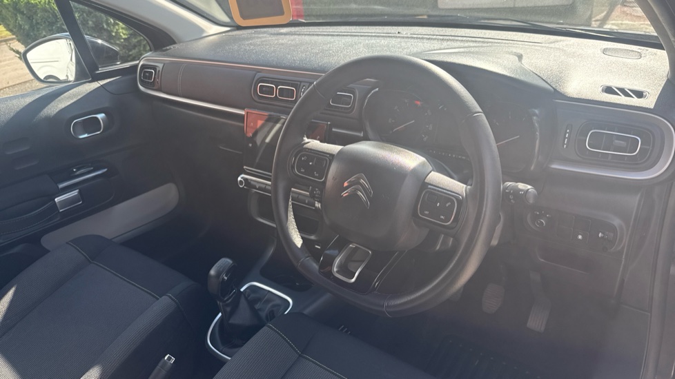 Citroen C3 1.2 PureTech C-Series Edition 5dr Petrol Hatchback - Image 11