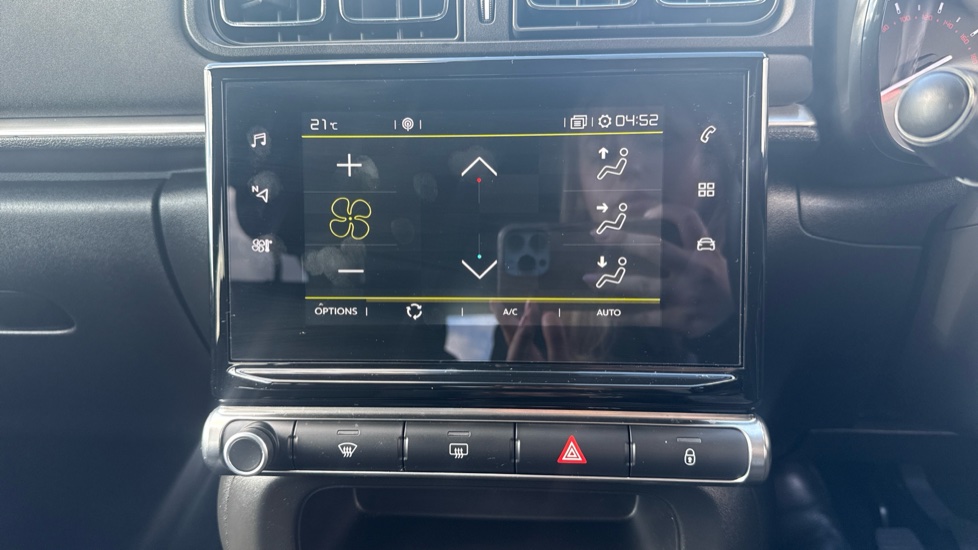 Citroen C3 1.2 PureTech C-Series Edition 5dr Petrol Hatchback - Image 28