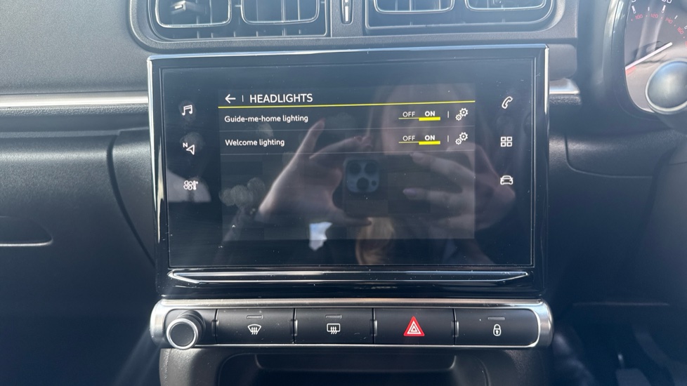 Citroen C3 1.2 PureTech C-Series Edition 5dr Petrol Hatchback - Image 33