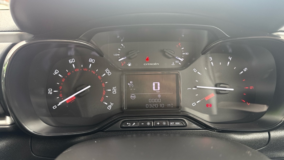 Citroen C3 1.2 PureTech C-Series Edition 5dr Petrol Hatchback - Image 18