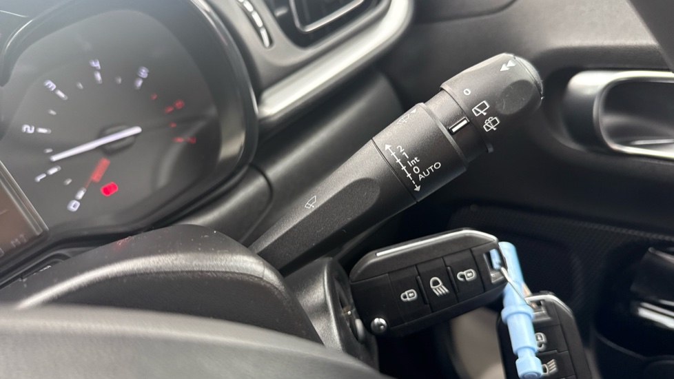 Citroen C3 1.2 PureTech C-Series Edition 5dr Petrol Hatchback - Image 23