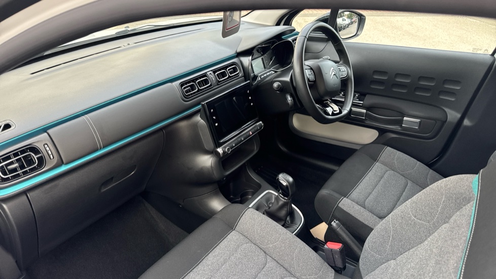 Citroen C3 1.2 PureTech Shine Plus 5dr Petrol Hatchback - Image 9