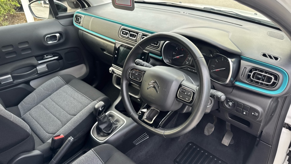 Citroen C3 1.2 PureTech Shine Plus 5dr Petrol Hatchback - Image 11