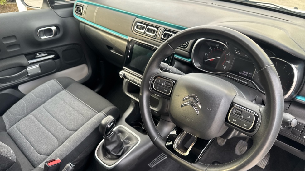 Citroen C3 1.2 PureTech Shine Plus 5dr Petrol Hatchback - Image 14