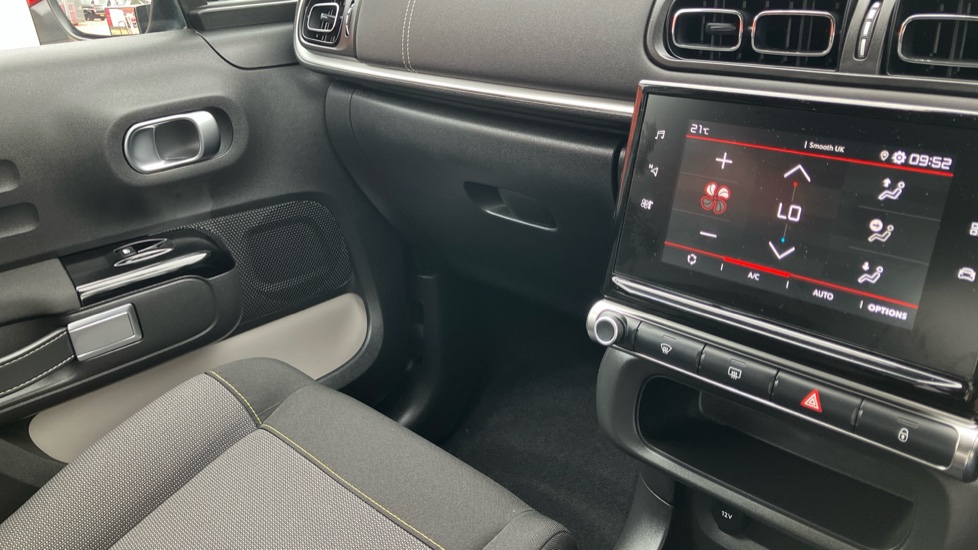 Citroen C3 1.2 PureTech 110 C-Series Edition 5dr EAT6 Petrol Hatchback - Image 20