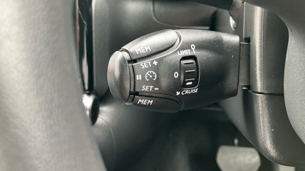 Citroen C3 1.2 PureTech 110 C-Series Edition 5dr EAT6 Petrol Hatchback - Image 22