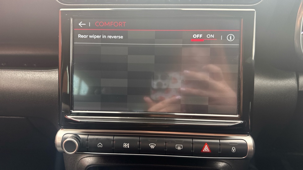 Citroen C3 Aircross 1.2 PureTech 110 Shine 5dr Petrol Hatchback - Image 35