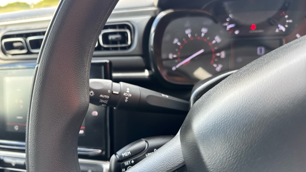 Citroen C3 1.2 PureTech C-Series Edition 5dr Petrol Hatchback - Image 24