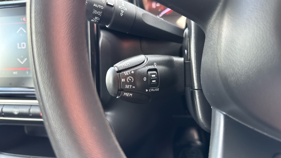 Citroen C3 1.2 PureTech C-Series Edition 5dr Petrol Hatchback - Image 25